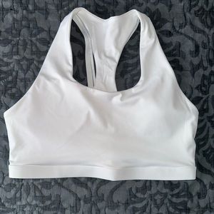 Fabletics boost medium sports bra
